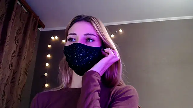 Iris lave online show from 11/30/25, 02:54