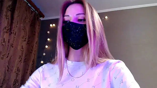 Iris lave online show from 03/18/26, 04:10