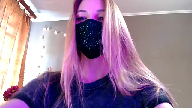 Iris lave online show from 05/07/26, 02:11