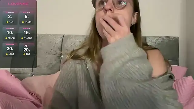 BustyKellyXXX online show from 11/15/25, 06:59