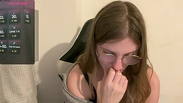 BustyKellyXXX online show from 01/17/26, 08:01