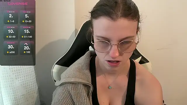 BustyKellyXXX online show from 02/11/26, 02:00