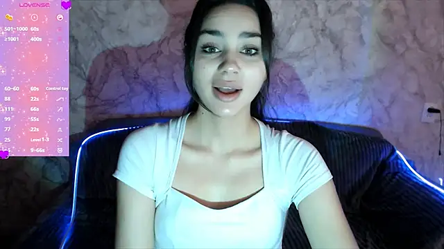 Snapshot of ChocolateKity chatting on 10/27/25, 04:16 ChocolateKity online show from 10/27/25, 04:16