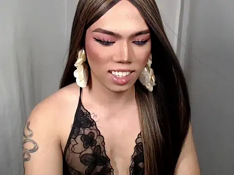 Queen alena online show from 10/08/25, 04:21