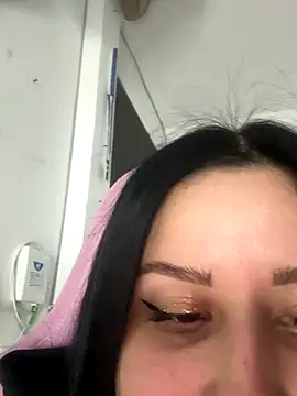 lucy grey25 online show from 12/19/25, 05:09