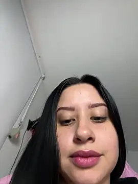 lucy grey25 online show from 02/17/26, 02:02