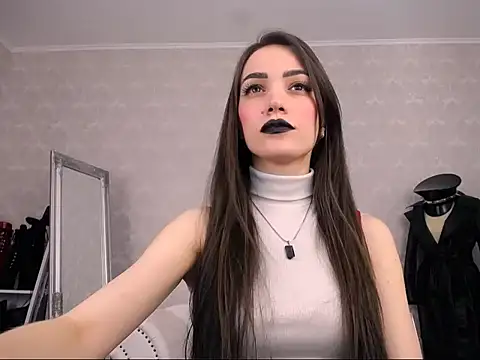 AlienaMoore online show from 09/12/25, 04:29