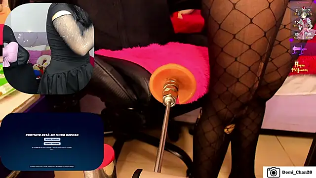 demi chan online show from 10/28/25, 07:23