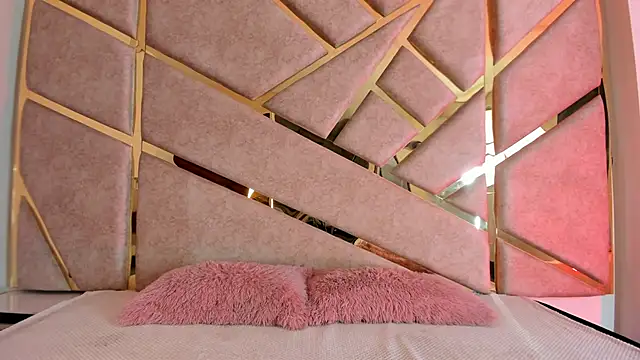 Zafiro claire online show from 11/06/25, 06:53