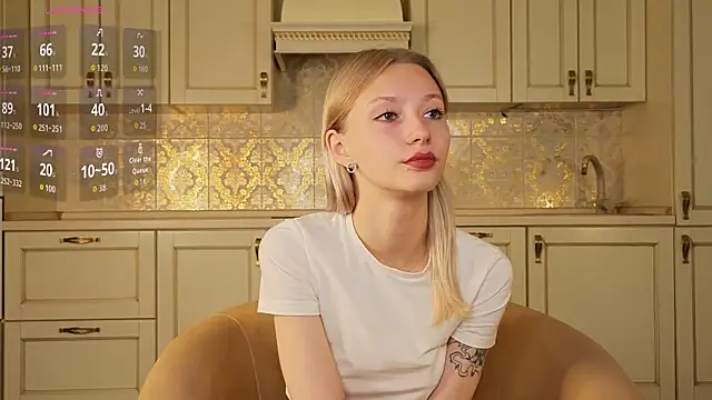KatieFoulk online show from 09/12/25, 03:12