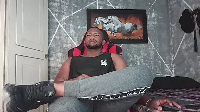 big blackmen19 online show from 10/13/25, 04:40