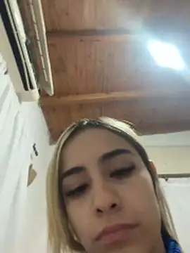 Babylovetiernax online show from 06/17/26, 11:38