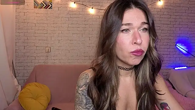 Snapshot of ReginaFoXXXy chatting on 09/26/25, 11:36 ReginaFoXXXy online show from 09/26/25, 11:36