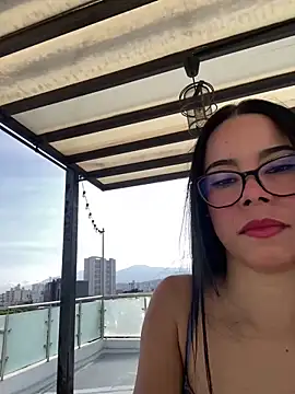 Snapshot of lesly_cutee chatting on 05/06/26, 12:32 lesly cutee online show from 05/06/26, 12:32