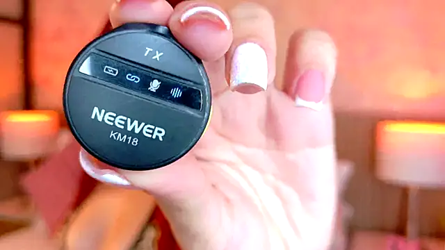 Snapshot of JessicaMason chatting on 10/04/25, 11:25 JessicaMason online show from 10/04/25, 11:25