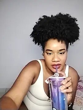 Maaaar  online show from 09/11/25, 09:37