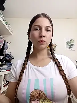 Arianna Moss online show from 02/07/26, 01:53