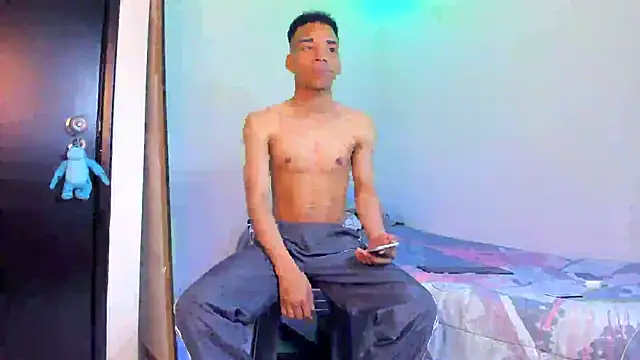 Snapshot of kenan_2601 chatting on 10/11/25, 11:03 kenan 2601 online show from 10/11/25, 11:03