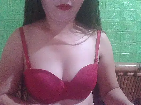 Snapshot of lucky_rona chatting on 10/05/25, 03:10 lucky rona online show from 10/05/25, 03:10