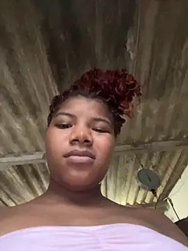 Snapshot of chocolatito-ho chatting on 10/26/25, 10:36 chocolatito-ho online show from 10/26/25, 10:36