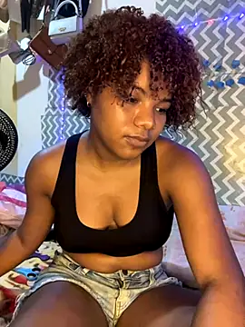 Snapshot of chocolatito-ho chatting on 11/03/25, 03:30 chocolatito-ho online show from 11/03/25, 03:30