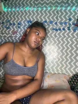 Snapshot of chocolatito-ho chatting on 11/11/25, 05:29 chocolatito-ho online show from 11/11/25, 05:29