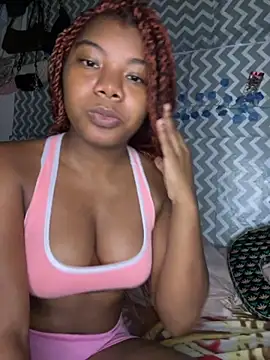 Snapshot of chocolatito-ho chatting on 12/03/25, 06:54 chocolatito-ho online show from 12/03/25, 06:54