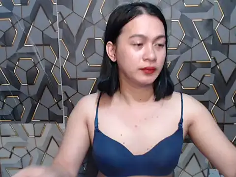 Snapshot of ur_asianpretty chatting on 07/02/26, 02:11 ur asianpretty online show from 07/02/26, 02:11