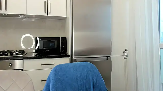 marylips online show from 12/23/25, 09:07