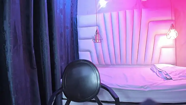 Kaorii Lee online show from 11/14/25, 12:04