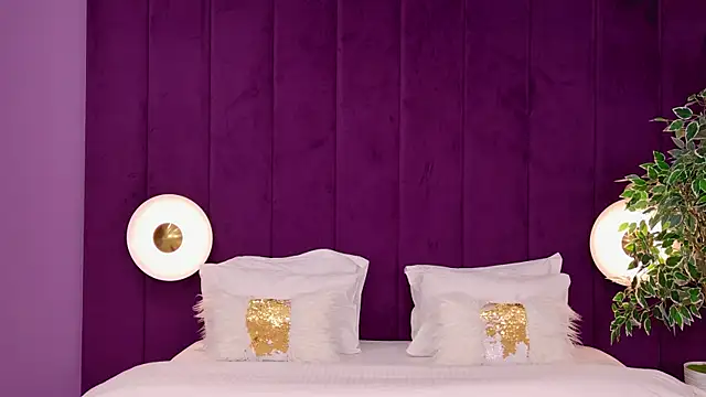 NoraHaynes online show from 01/19/26, 03:21