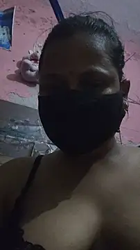 shalubhabhi69 online show from 04/24/26, 07:16