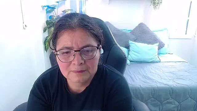 Snapshot of Linda_banks_ chatting on 09/16/25, 07:48 Linda banks  online show from 09/16/25, 07:48