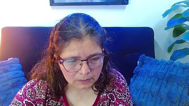 Snapshot of Linda_banks_ chatting on 10/26/25, 01:55 Linda banks  online show from 10/26/25, 01:55