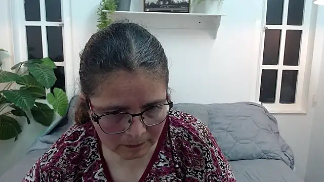 Linda banks  online show from 05/23/26, 01:33