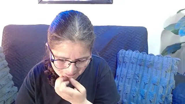 Linda banks  online show from 06/04/26, 01:44