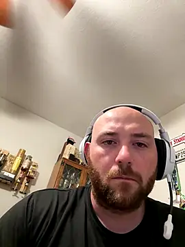 Snapshot of Bidea2034 chatting on 09/20/25, 04:35 Bidea2034 online show from 09/20/25, 04:35