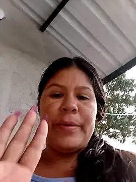 hotmom33 online show from 09/30/25, 10:53