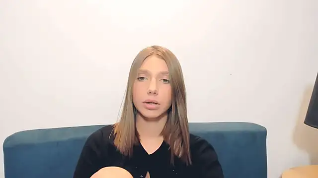 EmmaGorgeous online show from 03/07/26, 05:54