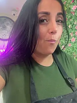 hotadhara01 online show from 02/11/26, 08:25