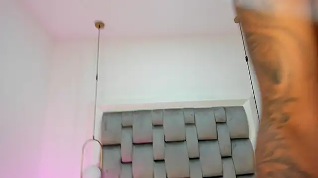 Snapshot of OnlyGia chatting on 02/13/26, 03:46 OnlyGia online show from 02/13/26, 03:46