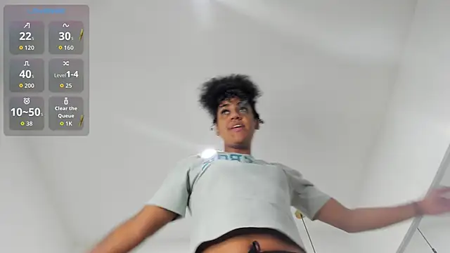 Snapshot of OnlyGia chatting on 02/18/26, 03:46 OnlyGia online show from 02/18/26, 03:46