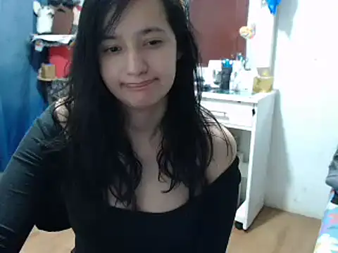 annie clark2 online show from 12/12/24, 04:37