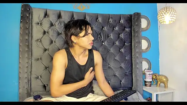 bxby dolls online show from 09/26/25, 05:33