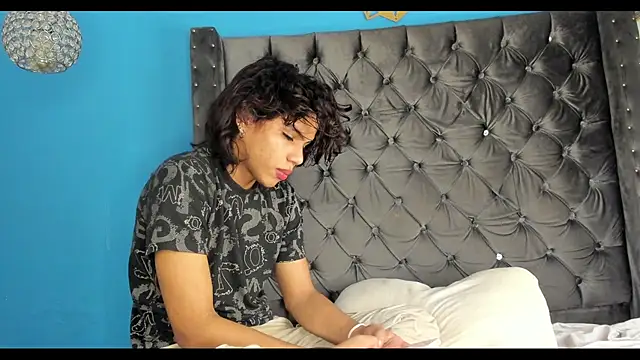 bxby dolls online show from 10/13/25, 03:39