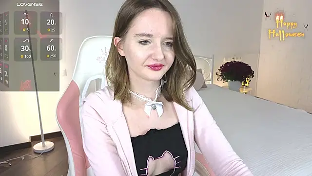 AlexsisFaee online show from 11/02/25, 09:39