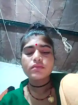 Snapshot of Sneha_sharma1 chatting on 09/09/25, 11:26 Sneha sharma1 online show from 09/09/25, 11:26