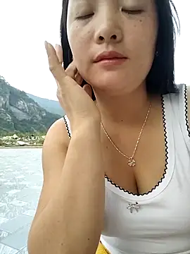 asian 2k online show from 10/27/25, 11:20