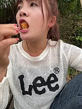 asian 2k online show from 02/23/26, 07:50