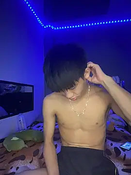 Kailertwink online show from 04/19/26, 11:07